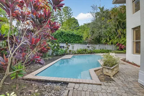 6395 Nw 24th Avenue Boca Raton FL 33496