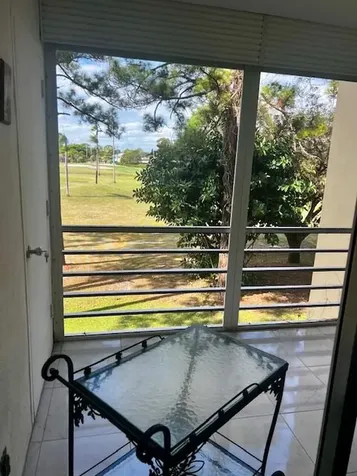3755 Via Poinciana Lake Worth FL 33467
