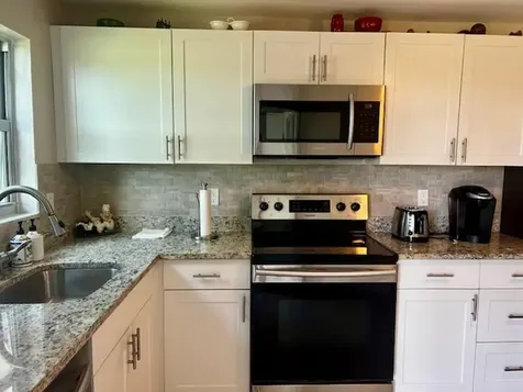3755 Via Poinciana Lake Worth FL 33467