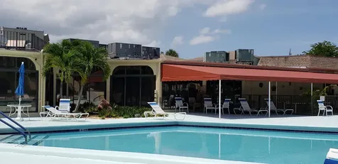 3755 Via Poinciana Lake Worth FL 33467