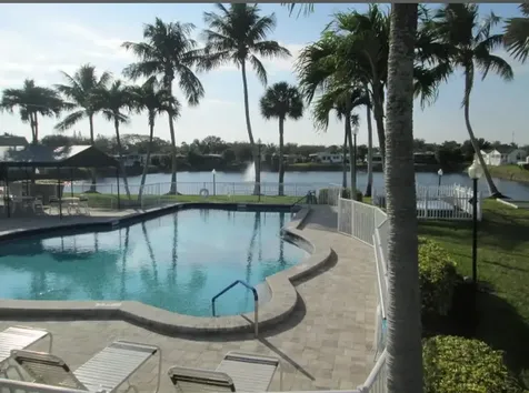 4541 Nw 69th Street Coconut Creek FL 33073