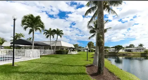 4541 Nw 69th Street Coconut Creek FL 33073