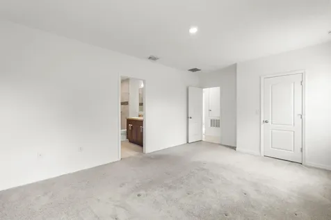 1334 Sw Kapok Avenue Port Saint Lucie FL 34953