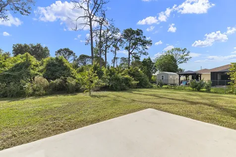 1334 Sw Kapok Avenue Port Saint Lucie FL 34953