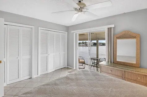770 Horizons Boynton Beach FL 33435
