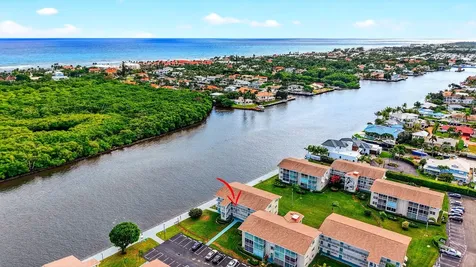 770 Horizons Boynton Beach FL 33435