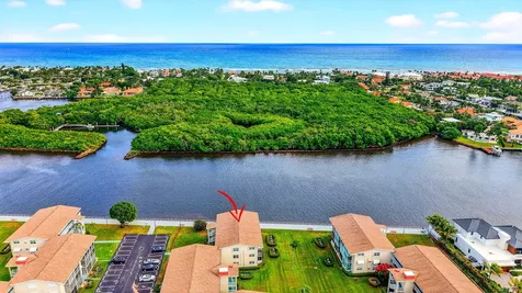 770 Horizons Boynton Beach FL 33435