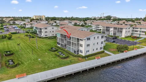 770 Horizons Boynton Beach FL 33435