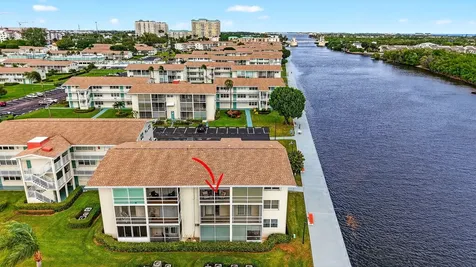 770 Horizons Boynton Beach FL 33435