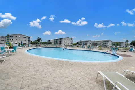 770 Horizons Boynton Beach FL 33435