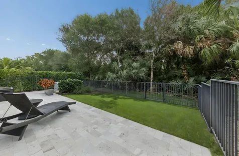 5642 Delacroix Terrace Palm Beach Gardens FL 33418