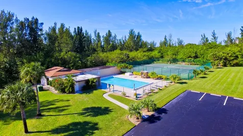 4245 N Highway A1a Fort Pierce FL 34949