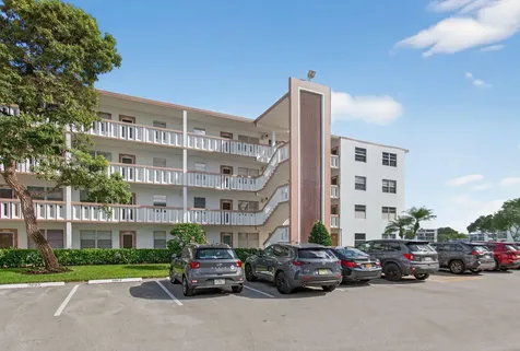4082 Wolverton E Boca Raton FL 33434