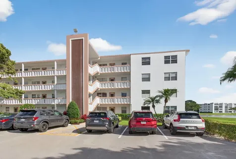 4082 Wolverton E Boca Raton FL 33434