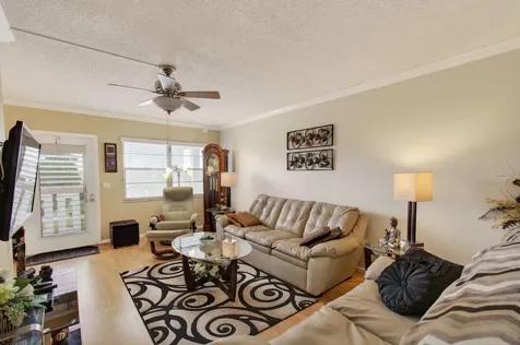4082 Wolverton E Boca Raton FL 33434