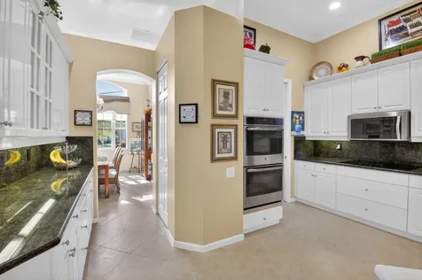 5299 Brooklawn Terrace Boynton Beach FL 33437