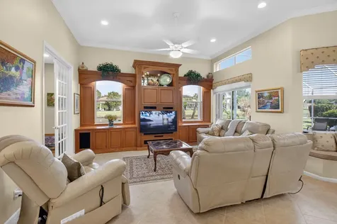 5299 Brooklawn Terrace Boynton Beach FL 33437