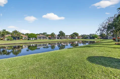 5299 Brooklawn Terrace Boynton Beach FL 33437