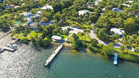 12165 Se Nassau Street Hobe Sound FL 33455