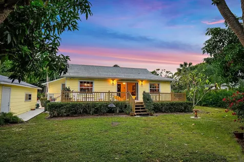 12165 Se Nassau Street Hobe Sound FL 33455