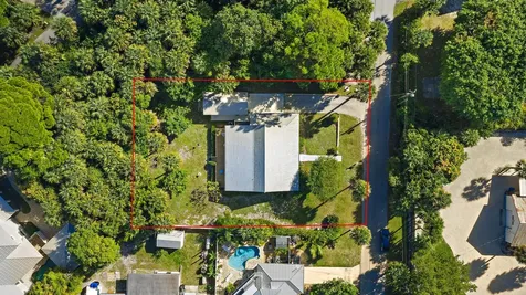 12165 Se Nassau Street Hobe Sound FL 33455