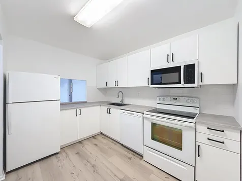 961 Nw 45th Street Deerfield Beach FL 33064