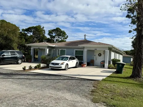 3531 S 7th S Street Fort Pierce FL 34982