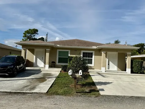 3531 S 7th S Street Fort Pierce FL 34982