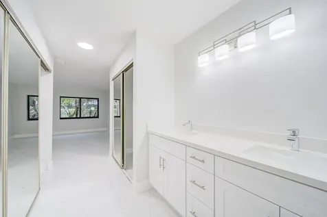 8067 Summerbreeze Lane Boca Raton FL 33496