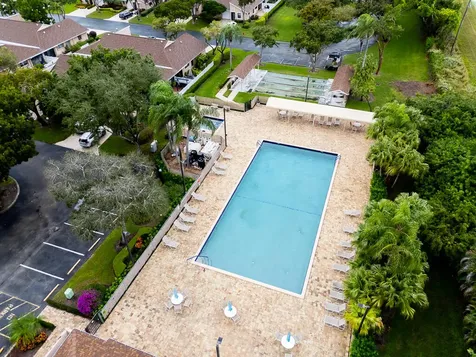 8067 Summerbreeze Lane Boca Raton FL 33496