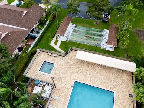 8067 Summerbreeze Lane Boca Raton FL 33496
