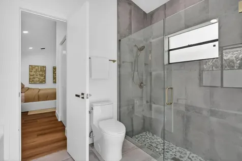 8899 Nw 47th Drive Coral Springs FL 33067