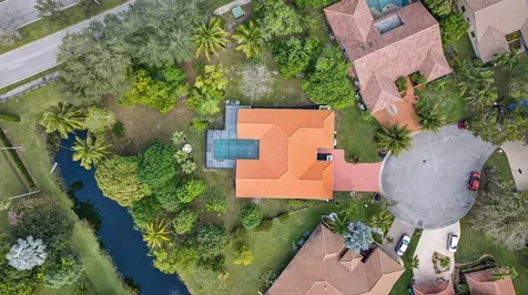 8899 Nw 47th Drive Coral Springs FL 33067