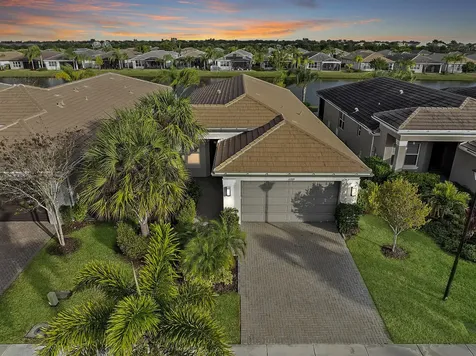 11729 Sw Golden Falls Lane Port Saint Lucie FL 34987