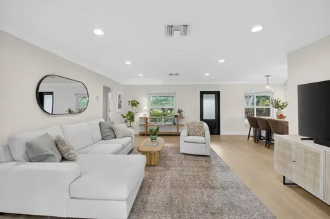 525 Sunset Road Boynton Beach FL 33435