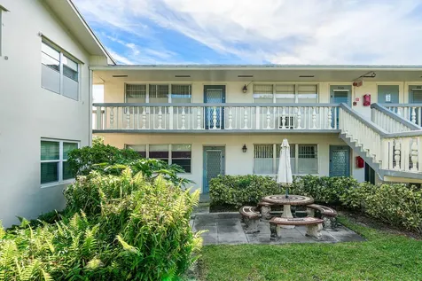 329 Markham O Deerfield Beach FL 33442