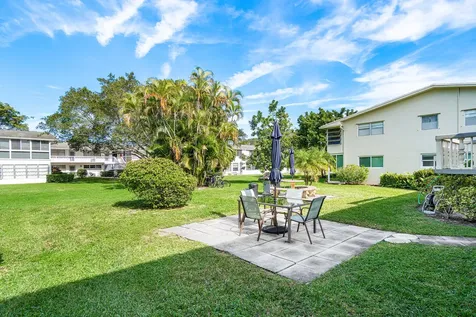 329 Markham O Deerfield Beach FL 33442