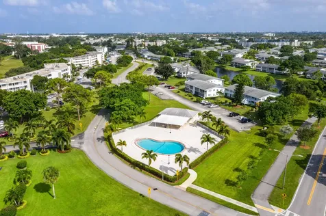 329 Markham O Deerfield Beach FL 33442