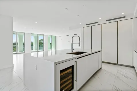 495 E Royal Palm Road Boca Raton FL 33432