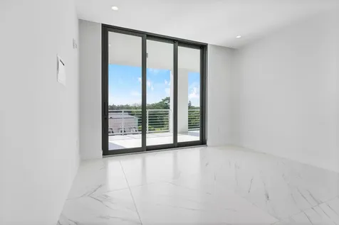 495 E Royal Palm Road Boca Raton FL 33432