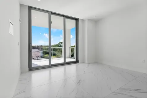 495 E Royal Palm Road Boca Raton FL 33432