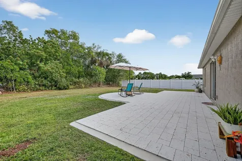 3002 Se East Blackwell Drive Port Saint Lucie FL 34952