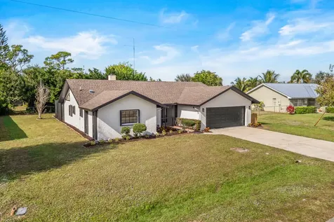 5310 Echo Pines Circle Fort Pierce FL 34951