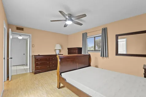 5280 Las Verdes Circle Delray Beach FL 33484