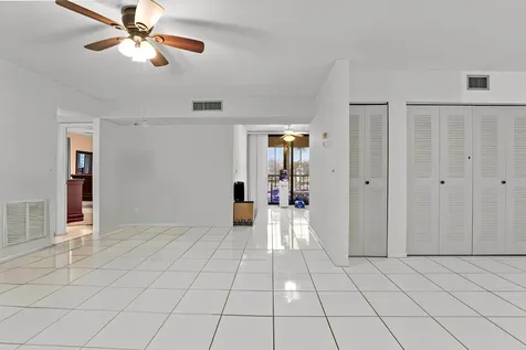 5280 Las Verdes Circle Delray Beach FL 33484