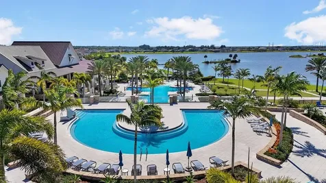 679 Hookline Circle Loxahatchee FL 33470