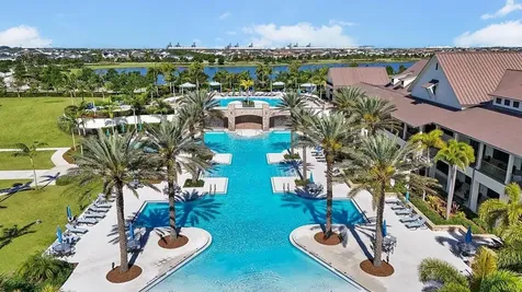 679 Hookline Circle Loxahatchee FL 33470