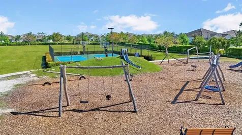 679 Hookline Circle Loxahatchee FL 33470