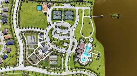 679 Hookline Circle Loxahatchee FL 33470