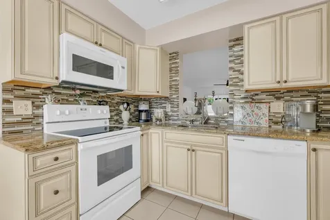 7301 Amberly Lane Delray Beach FL 33446